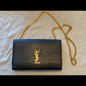 Yves Saint Laurent KATE MEDIUM IN GRAIN DE POUDRE EMBOSSED LEATHER